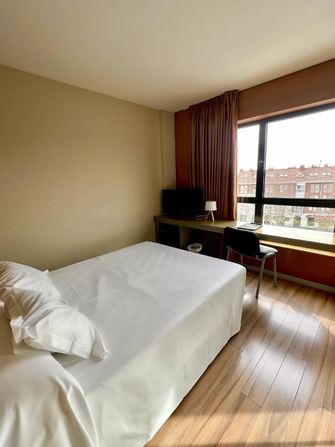 Hotel Duero Laguna de Duero Exteriér fotografie