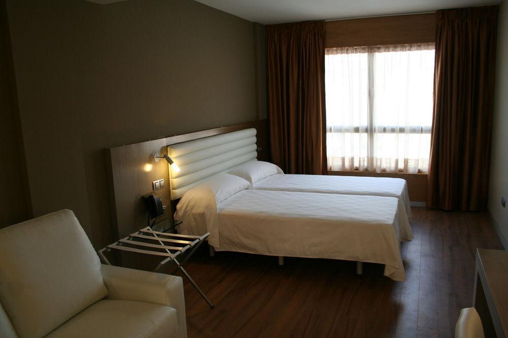 Hotel Duero Laguna de Duero Exteriér fotografie